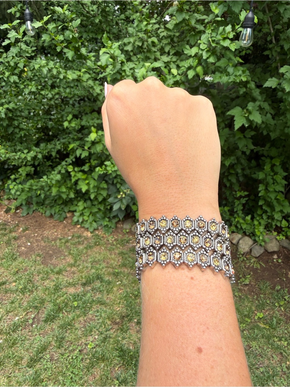 Vintage Champagne Crystal Stretch Bracelet |‎ Antiqued Silver Tone